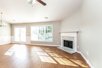 172 Lantana Dr in Locust Grove, GA - Building Photo - Building Photo