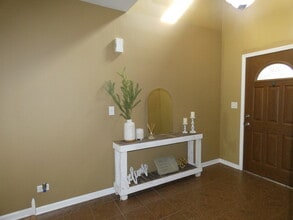 653 N Edgemere Dr in Bourbonnais, IL - Building Photo - Building Photo