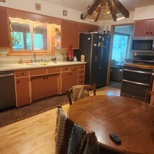 423 W Park St in Marquette, MI - Building Photo - Building Photo