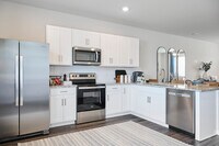 West Wind Townhomes in Stephens City, VA - Foto de edificio - Interior Photo