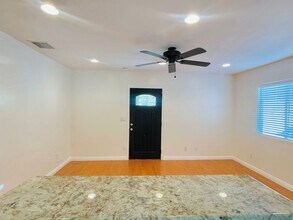 706-708 Tularosa Dr in Los Angeles, CA - Building Photo - Building Photo