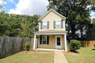 1840 Polaris Dr in Sumter, SC - Building Photo - Building Photo