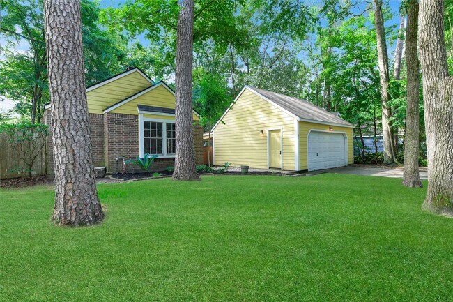 15 Tulip Hill Ct