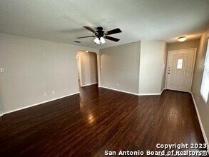 12206 Mountain Pine in San Antonio, TX - Building Photo - Building Photo