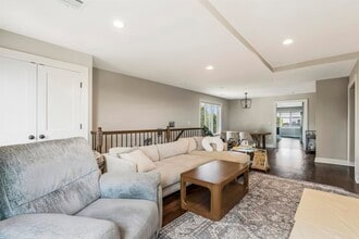 499 Sunset Terrace in Ridgefield, NJ - Building Photo - Building Photo