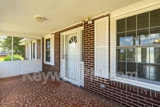 2574 Richmond Hill Rd in Augusta, GA - Building Photo - Building Photo