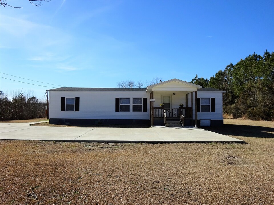 141 Williams Rd in Jacksonville, NC - Building Photo