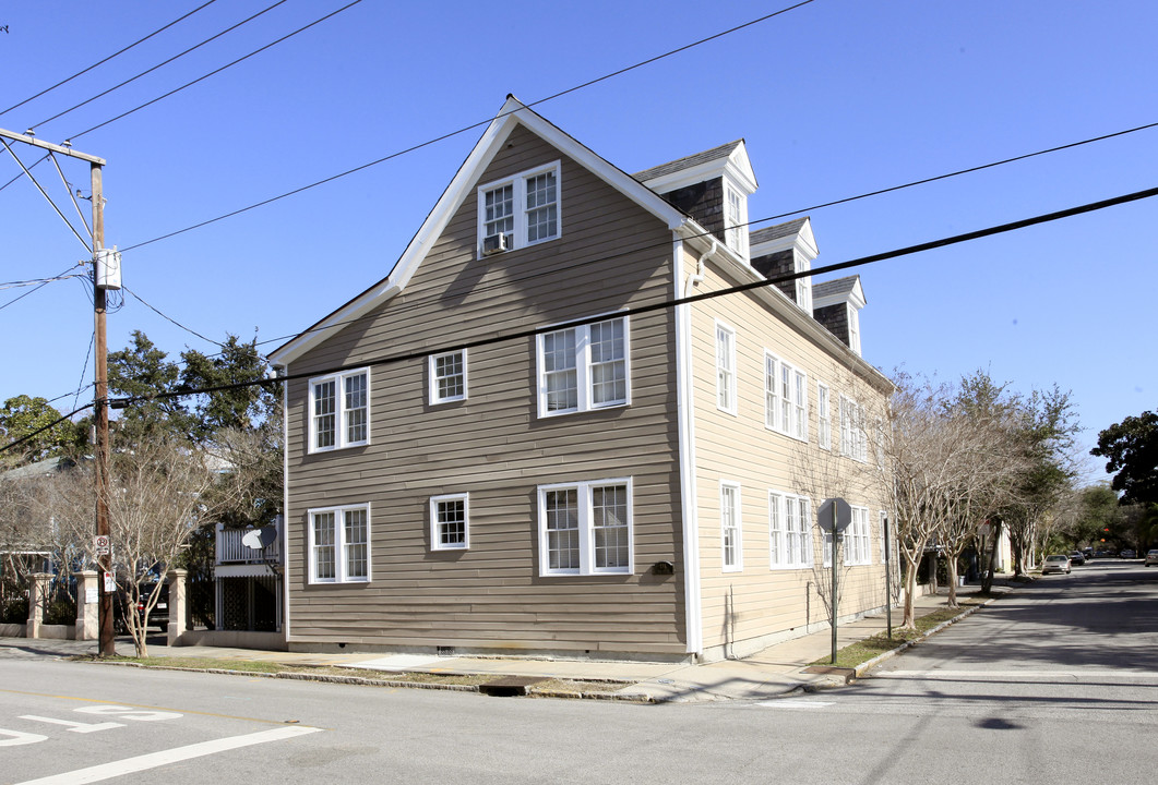 138 Bull St in Charleston, SC - Foto de edificio