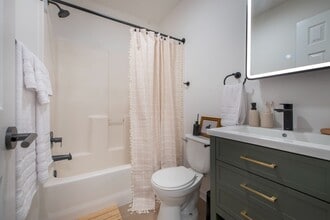 Everbend Tarrytown in Tarrytown, NY - Building Photo - Building Photo