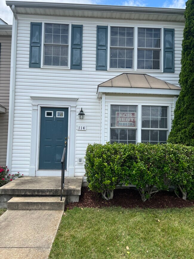 114 Coolfont Ln Rentals in Winchester, VA