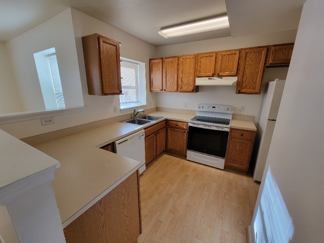 815 Stoll St in Baltimore, MD - Building Photo - Building Photo