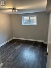 127 Carlyle Dr in Kitchener, ON - Building Photo - Building Photo