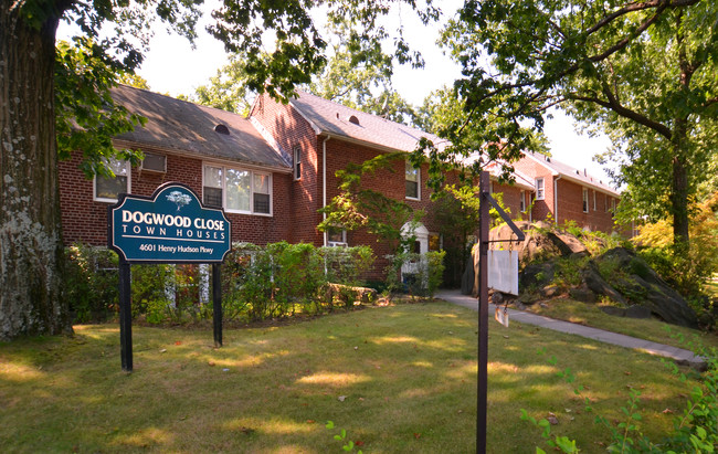 Dogwood Close Townhomes