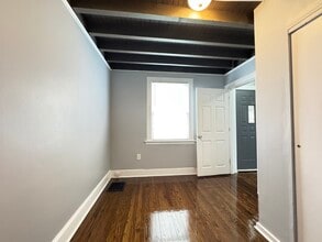 959 Winchester Ave in Hamden, CT - Building Photo - Building Photo