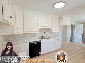 2414 E 9th St in Casper, WY - Building Photo - Building Photo