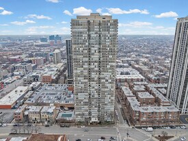 1660 N La Salle Dr in Chicago, IL - Building Photo