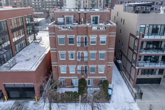 225 - 227 W Scott St in Chicago, IL - Building Photo - Building Photo