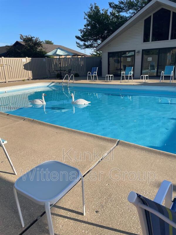 262 Eagle Ridge in O'Fallon, IL - Building Photo - Building Photo