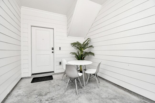 4610 Indie Hts Ln in Houston, TX - Building Photo - Building Photo