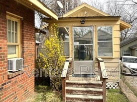 517 S 40th W Ave in Tulsa, OK - Building Photo