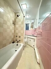 195 Mount Auburn St, Unit 1 in Cambridge, MA - Foto de edificio - Building Photo