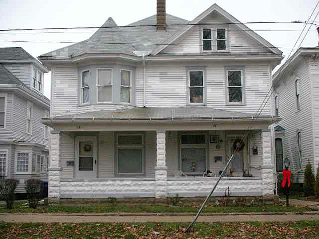 71-73 W Locust St in Newark, OH - Building Photo