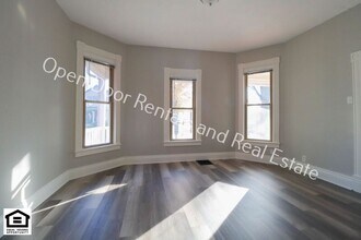 340 W Dewald St in Fort Wayne, IN - Foto de edificio - Building Photo