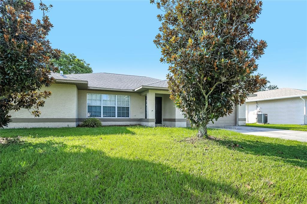 725 Maderia Ct in Kissimmee, FL - Building Photo