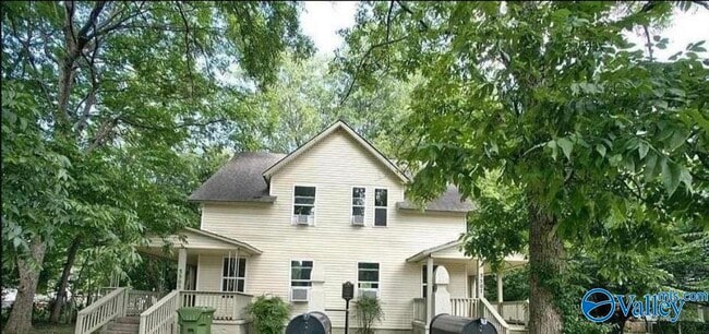 property at 3505 Bradley St SW