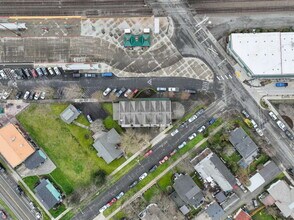 816 Cherry Ave in Sumner, WA - Building Photo - Building Photo