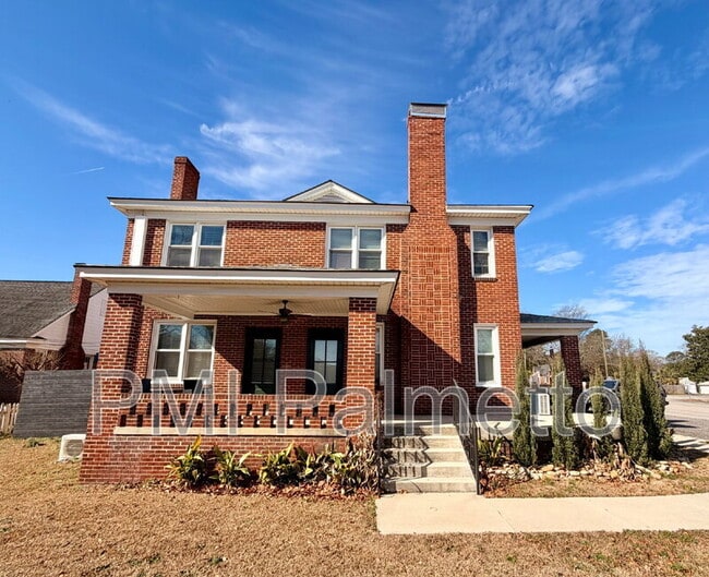 property at 1 State St