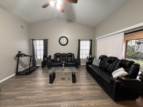 13025 Meadowbreeze Dr in Wellington, FL - Building Photo - Building Photo