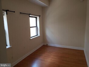 319 Market St in Philadelphia, PA - Building Photo - Building Photo
