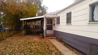 1537 W Byers Pl in Denver, CO - Building Photo