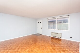 163 W Division St in Chicago, IL - Building Photo - Building Photo