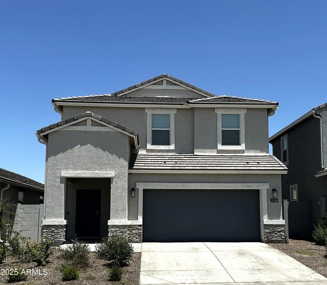 property at 2116 W Sable Ave