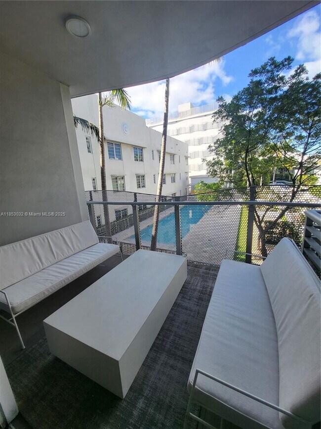 property at 2100 Park Ave