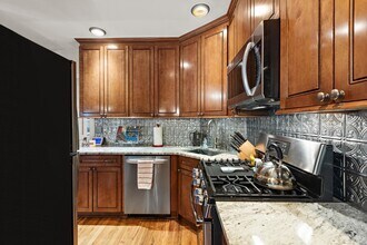 606 Park Ave in Hoboken, NJ - Building Photo - Building Photo