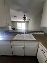 7131 Farralone Ave in Los Angeles, CA - Building Photo - Building Photo