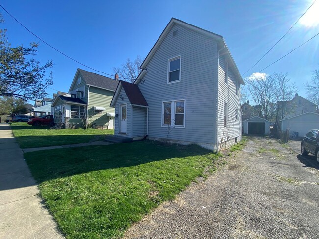 property at 2325 20th St SW
