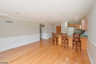 70 Adams St in Hoboken, NJ - Building Photo - Building Photo