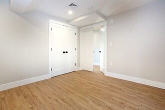 15 Lanark Rd, Unit 1 in Brighton, MA - Building Photo - Building Photo