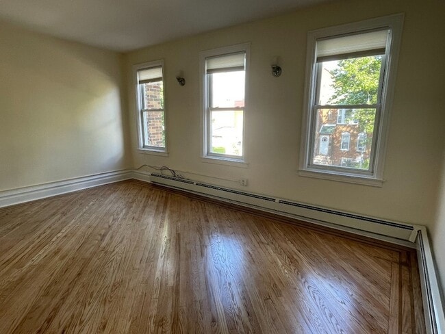 682 E 42nd St, Unit 2 in Brooklyn, NY - Building Photo - Building Photo