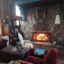 5137 Hill Dr in Weed, CA - Foto de edificio - Building Photo