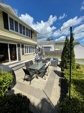 134 Lincoln Ave, Unit Main house in Saratoga Springs, NY - Building Photo - Building Photo