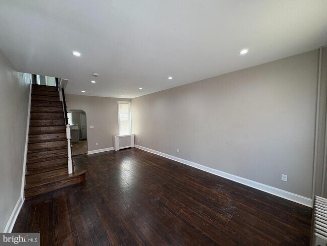 638 W Russell St in Philadelphia, PA - Building Photo - Building Photo