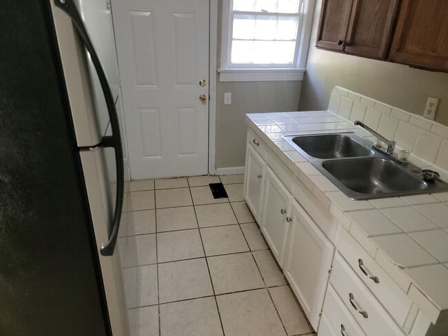 4423 Bryan Ave in Anniston, AL - Building Photo - Building Photo