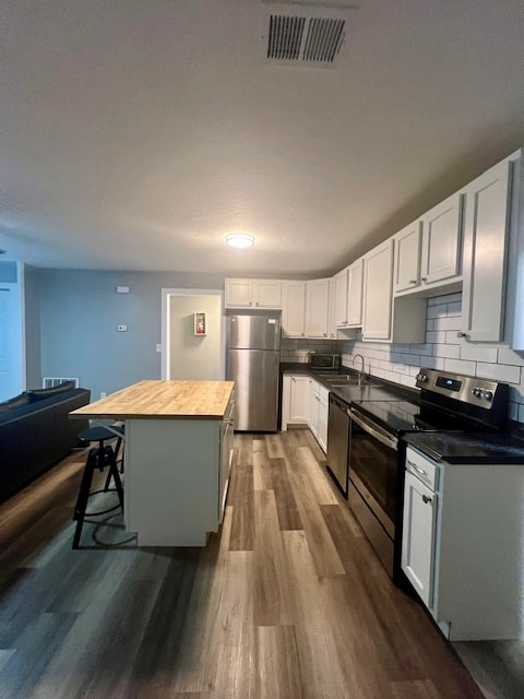 property at 2122 10th Ave