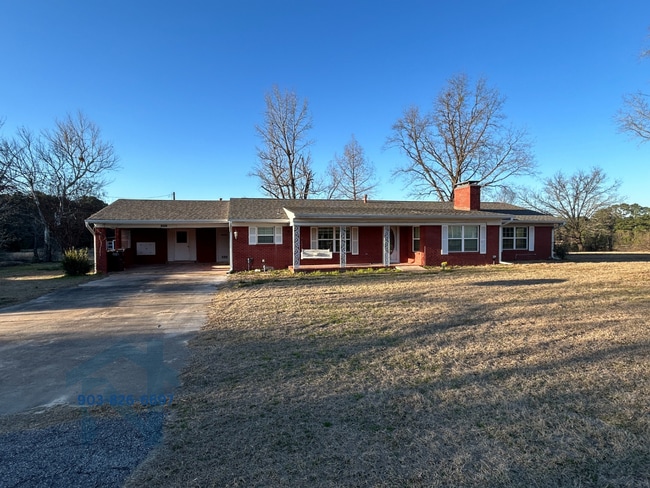 property at 2808 W Main St