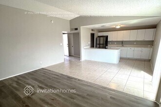 6827 W Lewis Ave in Phoenix, AZ - Building Photo - Building Photo